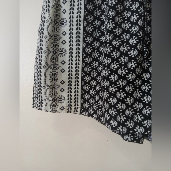 BeBop Black & White Boho Printed Drawstring Shorts XS - Picture 7 of 9